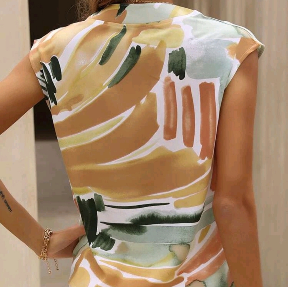 Brush Print Notched Neck Blouse - Picture 6 of 9